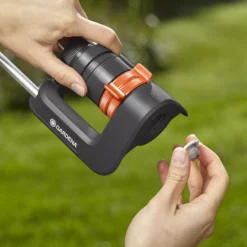 Gardena Aquaroll Oscillating Sprinkler -Garden And Outdoors gardena aquaroll oscillating sprinkler4066407004160 36c bq