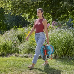 Gardena Freestanding Or Wall-mounted Manual Hose Reel Set (L)25m -Garden And Outdoors gardena freestanding or wall mounted manual hose reel set l 25m4066407001589 02i bq