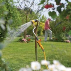 Hozelock Flexi 4 Function Spray Lance -Garden And Outdoors hozelock flexi 4 function spray lance5010646054935 01i